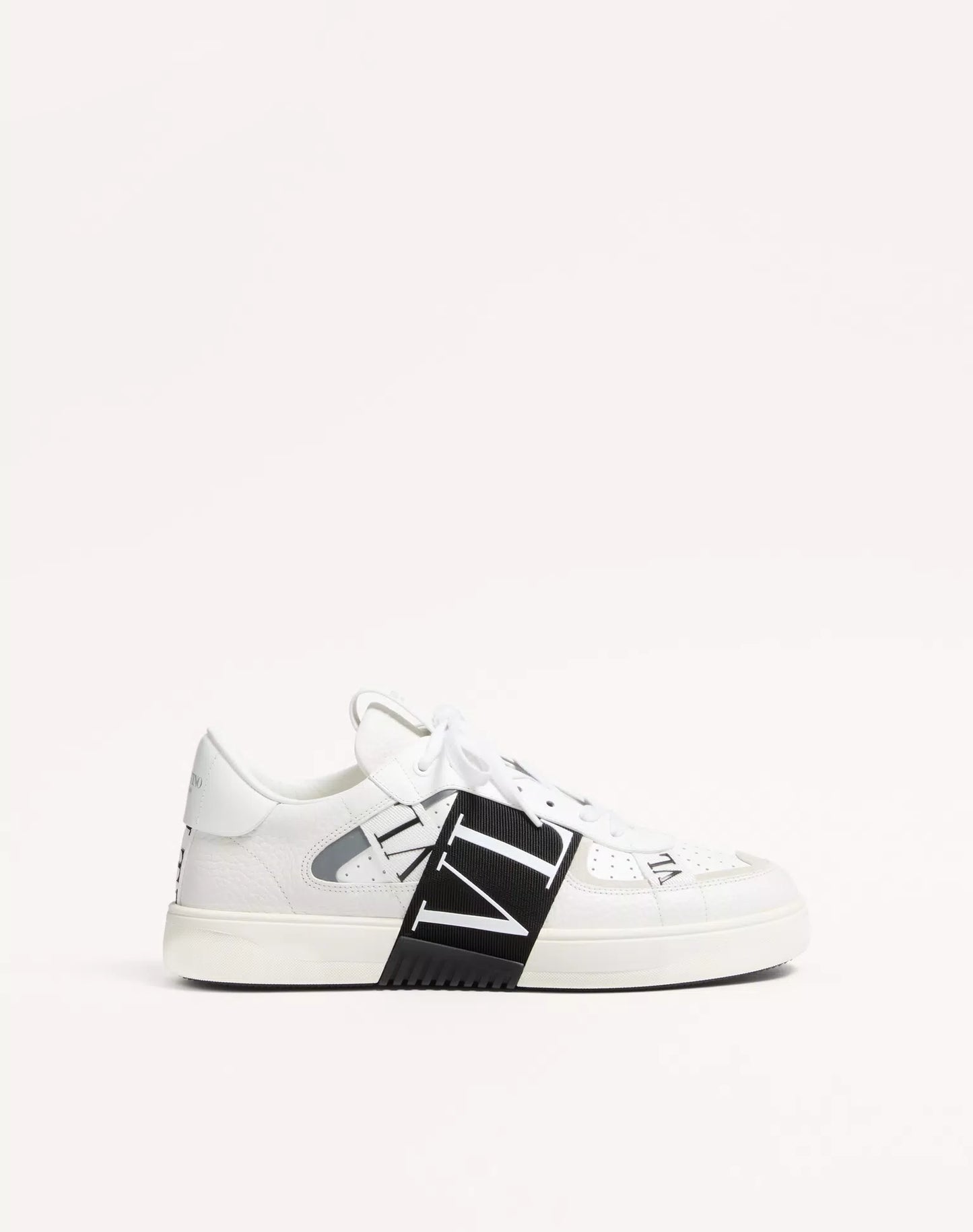 Valentino Garavani VL7N Sneakers With Bands