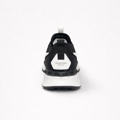 Valentino Garavani True Act Low Top Sneaker